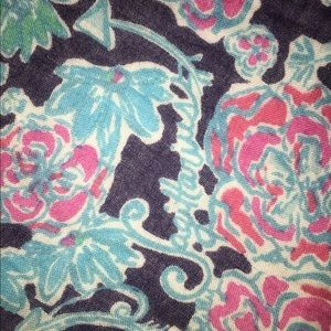 Lilly Pulitzer Sagittarius Murfee scarf December
